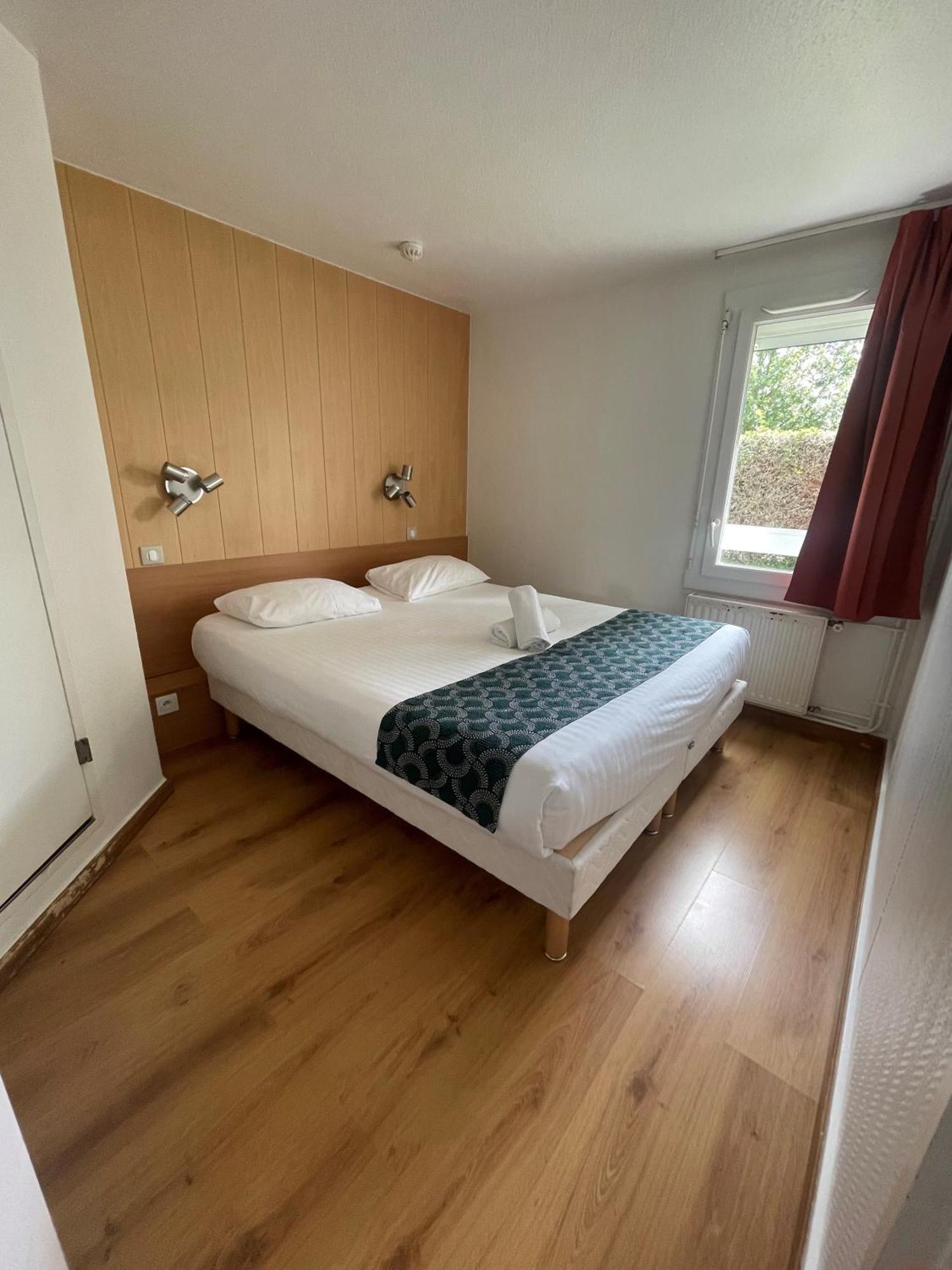 Fasthotel Annecy Bagian luar foto