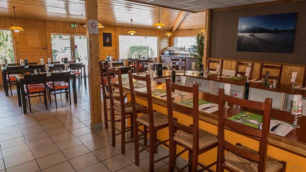 Fasthotel Annecy Bagian luar foto