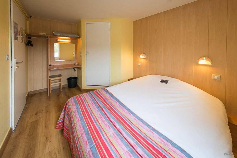 Fasthotel Annecy Bagian luar foto
